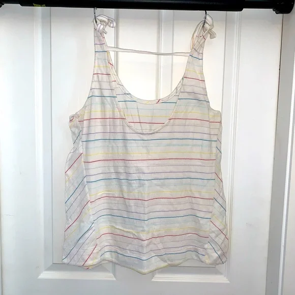 Roxy Rainbow Pinstripe Tank Top. Medium.  Mint condition - Picture 5 of 15
